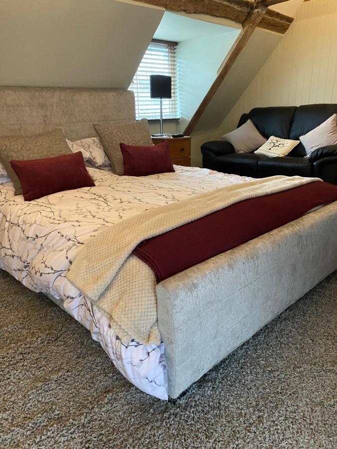Stunning 2 Bedroom Flat In A Central Location New Alresford Exteriér fotografie